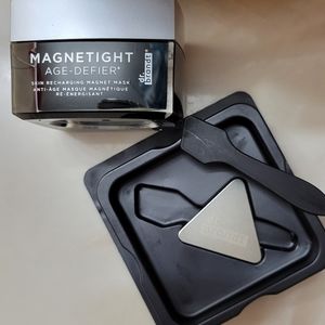 dr brandt's magnetight age defier NWOTB